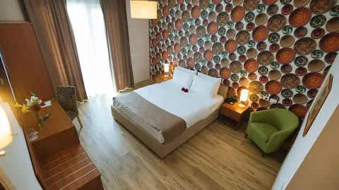 6888_GAL111_Geheimnisvolles_Albanien_content_1920x1080px_Standardzimmer-placeholder