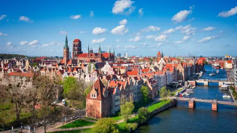 7212_Danzig+Warschau_content_1920x1080px_Blick-über-Danzig-placeholder