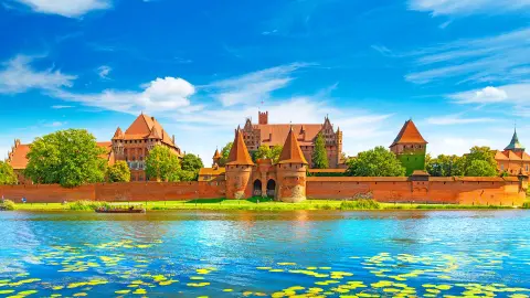 7212_Danzig+Warschau_content_1920x1080px_Marienburg-1-placeholder