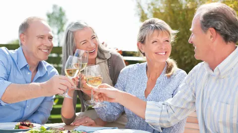 ATH112_Griechenlands_Schaetze_26_content_1920x1080px_Weinverkostung-placeholder