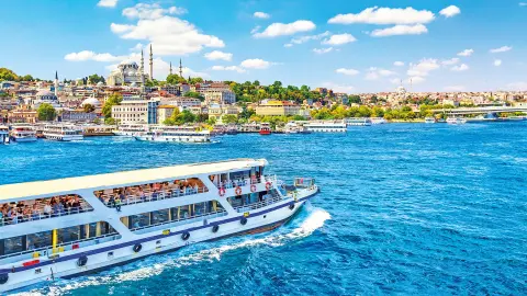 6869-70_Städte-Erlebnis-Istanbul_Schiffsfahrt-auf-dem-Bospurus_bea-placeholder