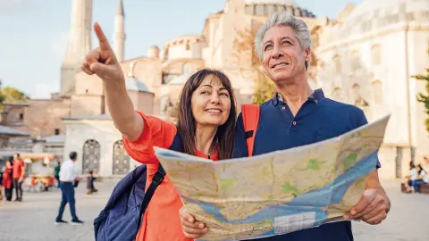 6869-70_Städte-Erlebnis-Istanbul_Touristen-Istanbul-placeholder
