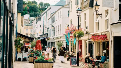 Fußgängerzone in St. Helier-placeholder