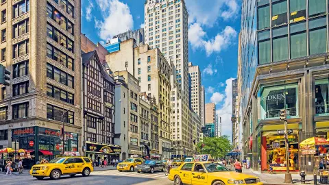 6851_JFK111_Ostkueste-USA-Kanada-2025_Fifth-Avenue-placeholder