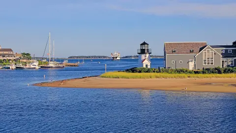 6851_JFK111_Ostkueste-USA-Kanada-2025_Hyannis-Hafen-placeholder