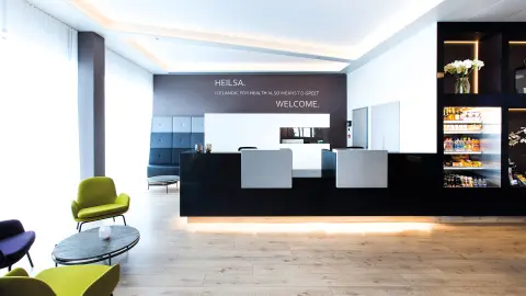 6871-72_Island-Nordlichter_content_1920x1080px_Hotel-Island-Spa-&-Wellness_Lobby-placeholder