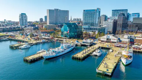 Halifax Hafen mit Stadtmetropole-placeholder