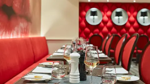 AIDAcosma, Brasserie-placeholder