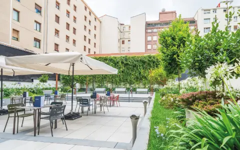 4-Sterne-Hotel Catalonia Gran Vía Bilbao, Garten-placeholder