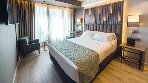 4-Sterne-Hotel Catalonia Gran Vía Bilbao, Zimmerbeispiel-placeholder