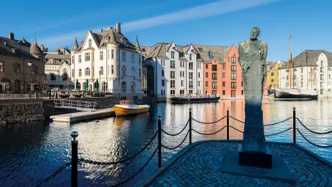 BGO111_Kuestenzauber Norwegens 26_1920x1080px_Alesund-placeholder
