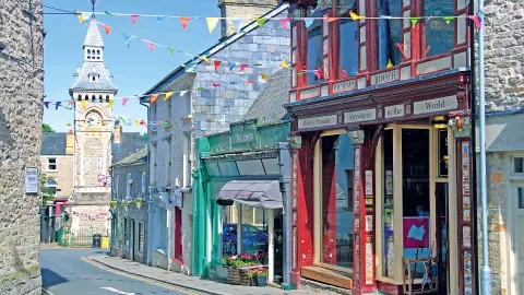7084_LHR115_Wales_content_1920x1080px_Hay-on-Wye-2-placeholder
