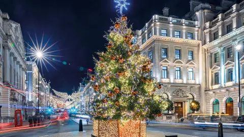 LHR111_London-im-Lichterglanz_content_1920x1080px_Regent-Street-placeholder