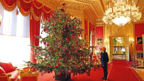 LHR111_London-im-Lichterglanz_Windsor-Castle-placeholder
