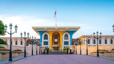6877-78_Faszination_Oman_content_1920x1080px_Al_Alam_palace_muscat-placeholder