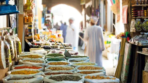 6877-78_Faszination_Oman_content_1920x1080px_souk-placeholder