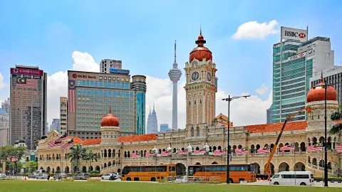SIN111-112_Malaysia+Singapur_content_1920x1080px_Kuala-Lumpur-Abdul-Samad-building-placeholder