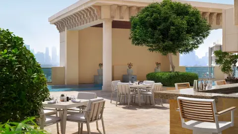 Marriott Hotel Al Jaddaf, Poolanlage-placeholder