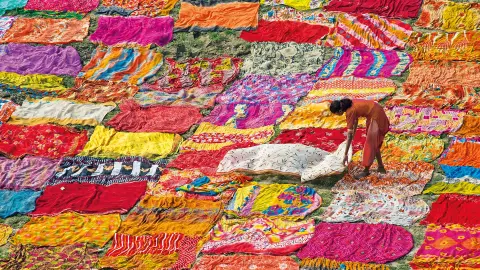 Bunte Saris-placeholder