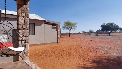 7217-7218_Namibia_content_1920x1080px_Kalahari-Anib-Lodge-Aussicht-placeholder