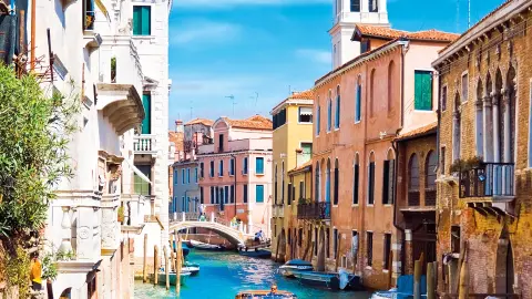 5343_magisches-venedig-strandspass-an-der-adria_content_1920x1080px__Romantische Kanäle von Venedig-placeholder