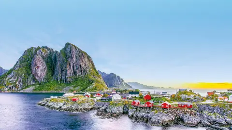 Atemberaubende Küste der Lofoten-placeholder