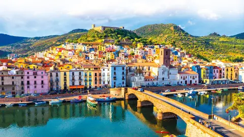 6862_Sardinien_content_1920x1080px_bosa-sarinen-placeholder