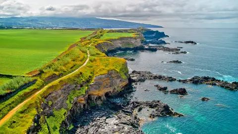 7211_PDL111_Azoren-Insel-Sao-Miguel__content_1920x1080px__Vigia-de-São-Pedro-placeholder