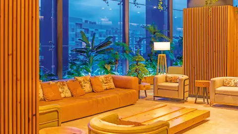 7211_PDL111_Azoren_Insel_Sao_Miguel_content_1920x1080px_Hotel_Lobby-placeholder