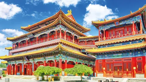 7060-61-Chinas-spektakuläre-Schätze_content_1920x1080px_Besuch-des-Lama-Tempels_peking-placeholder