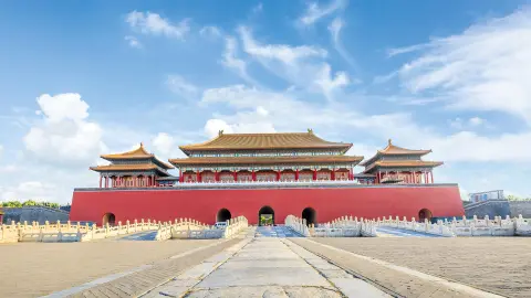 7060-61-Chinas-spektakuläre-Schätze_content_1920x1080px_kaiserpalast-placeholder