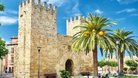 Porta del Moll in Alcúdia-placeholder