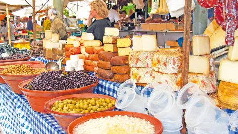 Typischer Markt auf Mallorca-placeholder