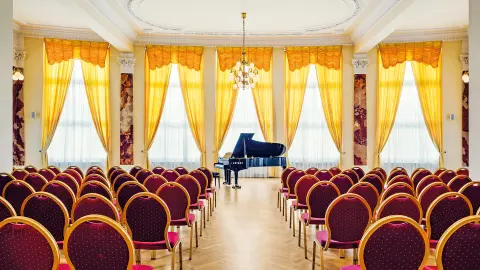5389_Premium-Kurlaub-Karlsbad_content_1920x1080px_Hall-placeholder