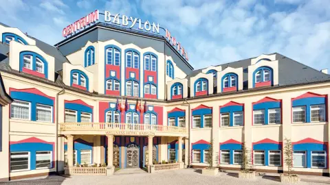 Hotel Aquapark von außen-placeholder