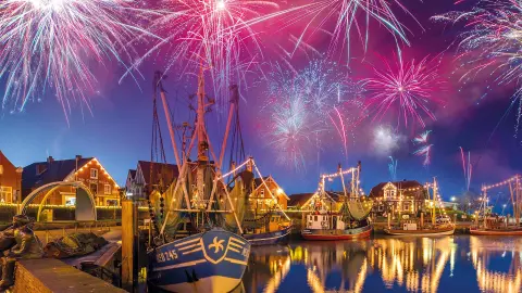 Titelbild Silvester in Ostfriesland mit Feuerwerk-placeholder