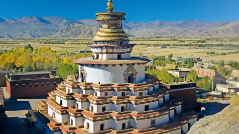 TFU111-112_7282-7283_Tibet-25-26_content_1920x1080px_Kloster-Palkhor-Chode-placeholder
