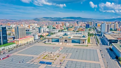 5222_Mongolei_content_1920x1080px_Sukhbaatar-Platz-in-Ulaanbaatar-placeholder