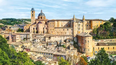 6834-Umbrien-&-Marken_content_1920x1080px_Urbino-1-placeholder