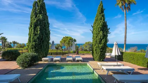 ESL111_unterwegs-an-der-costa-de-la-luz_02-fuerte-conil-vistas-piscina-02-placeholder