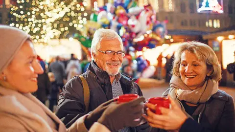 Glühwein in der Weihnachtszeit-placeholder