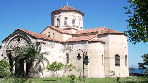 Kirche Haiga Sophia-placeholder