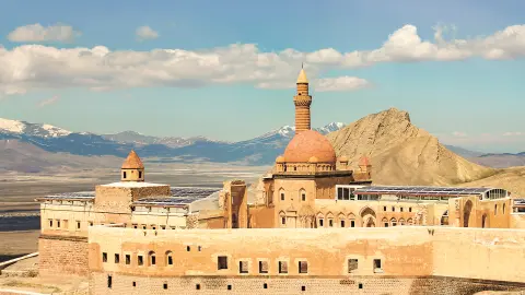 İshak-Paşa-Palast-placeholder