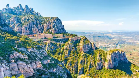 5858-59_Viva-Espana_Costa-Brava_content_1920x1080px_montserrat-placeholder