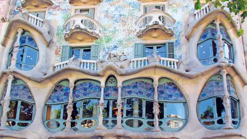 BCN111_Viva España an der Costa Brava_26_content_1920x1080px_Casa-Batlló-placeholder