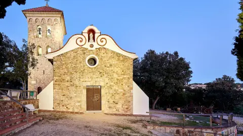 BCN114_Wanderreise_Costa_Brava_Chapel_of_Les_Alegries-placeholder