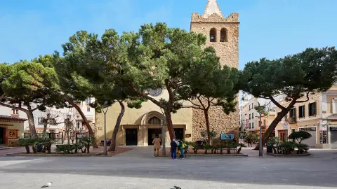 BCN114_Wanderreise_Costa_Brava_Parish_Church_of_Sant_Roma-placeholder