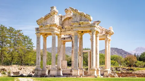 Beeindruckenden Aphroditetempel mit trendtours erleben-placeholder