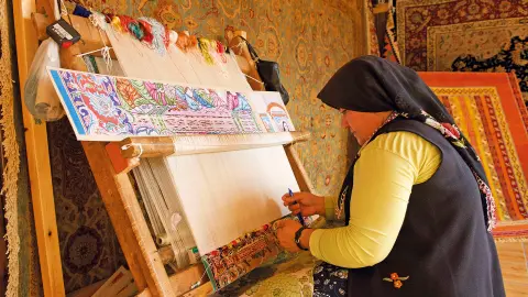 Traditionelle Teppichknüpferei mit trendtours entdecken-placeholder