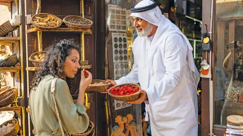 MCT114_115_7253+7254_Wunderstaedte-&-Wuestenzauber_25_content_1920x1080px_Verkostung-Souk-placeholder